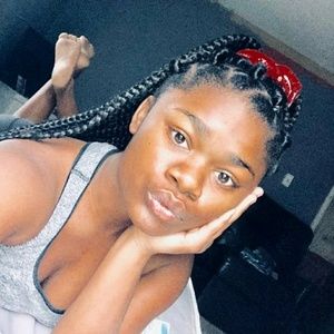 Meet your Posher, Sayley